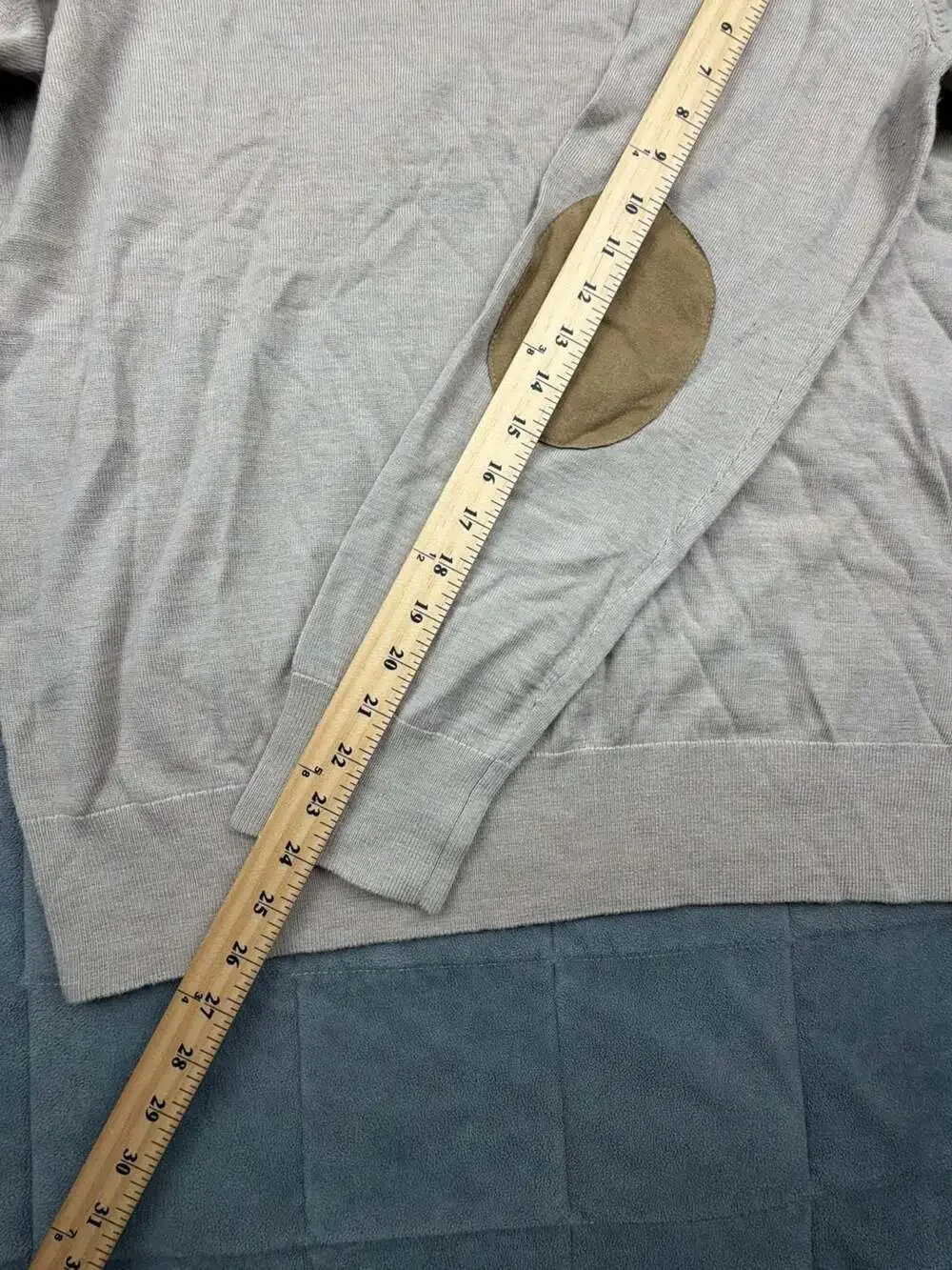 Banana Republic Extra Fine Merino Slim Fit V-Neck Sweater Elbow Patches XL Tan